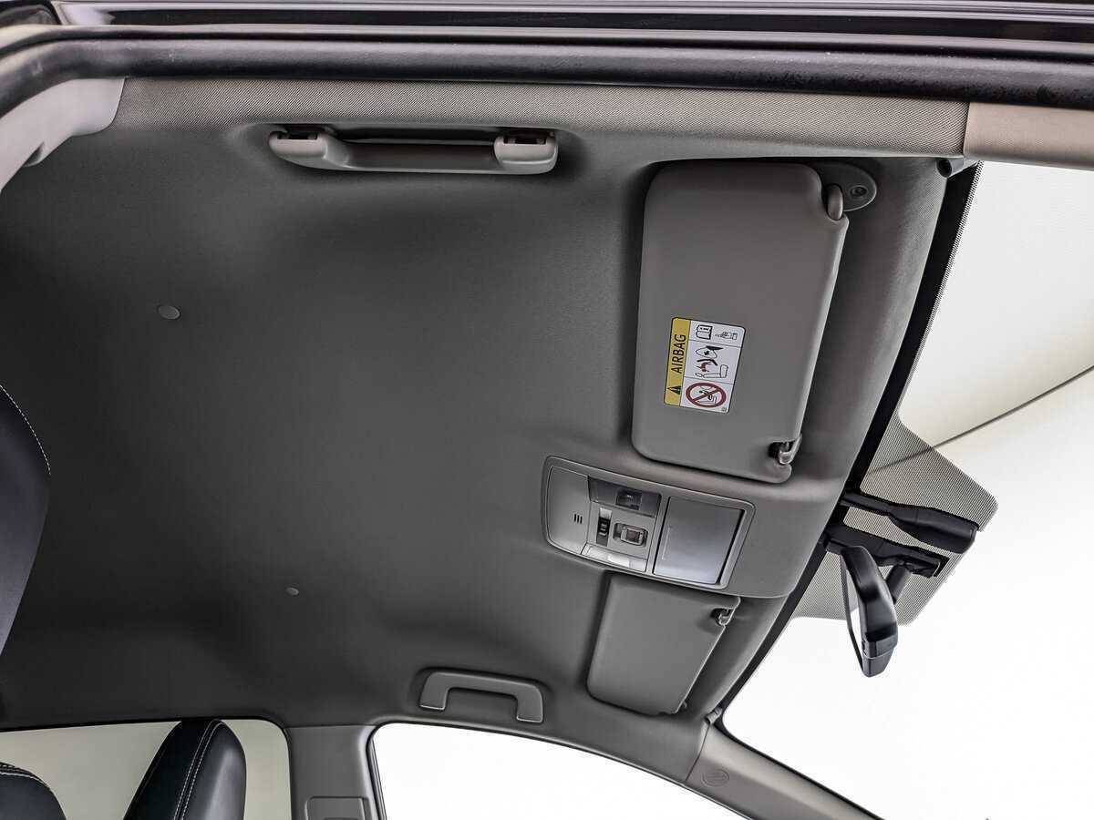 Toyota RAV4 б/у, 2017, Автоматическая. Фото: #18