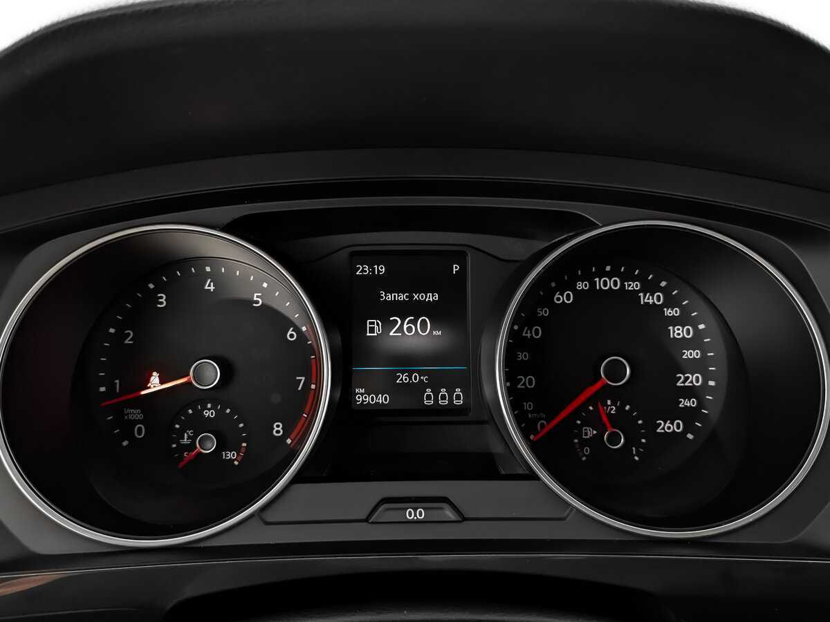 Volkswagen Tiguan б/у, 2018, Роботизированная. Фото: #11