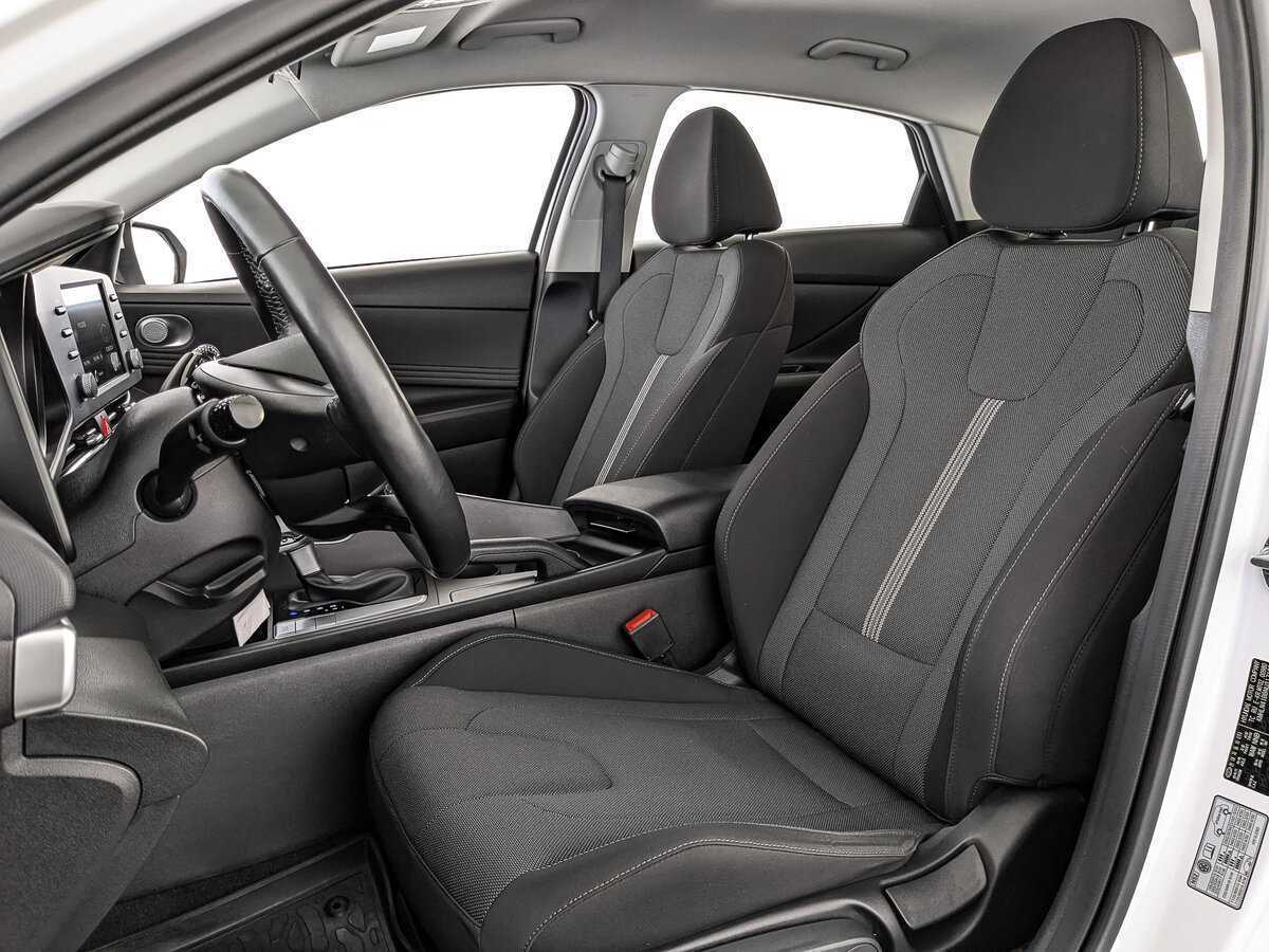 Hyundai Elantra б/у, 2022, Автоматическая. Фото: #15