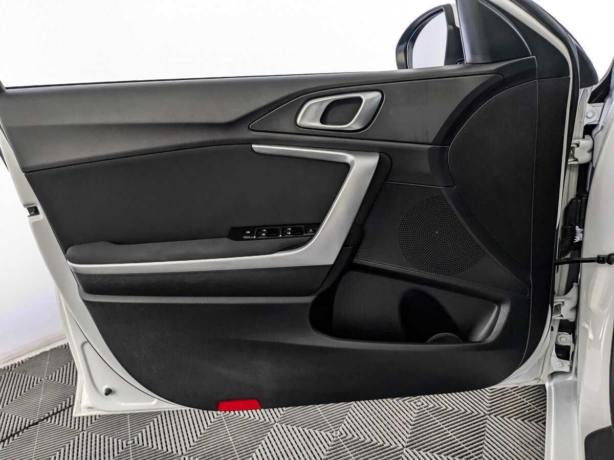 Kia Ceed б/у, 2022, Автоматическая. Фото: #14