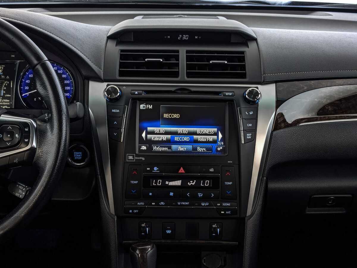 Toyota Camry б/у, 2016, Автоматическая. Фото: #12