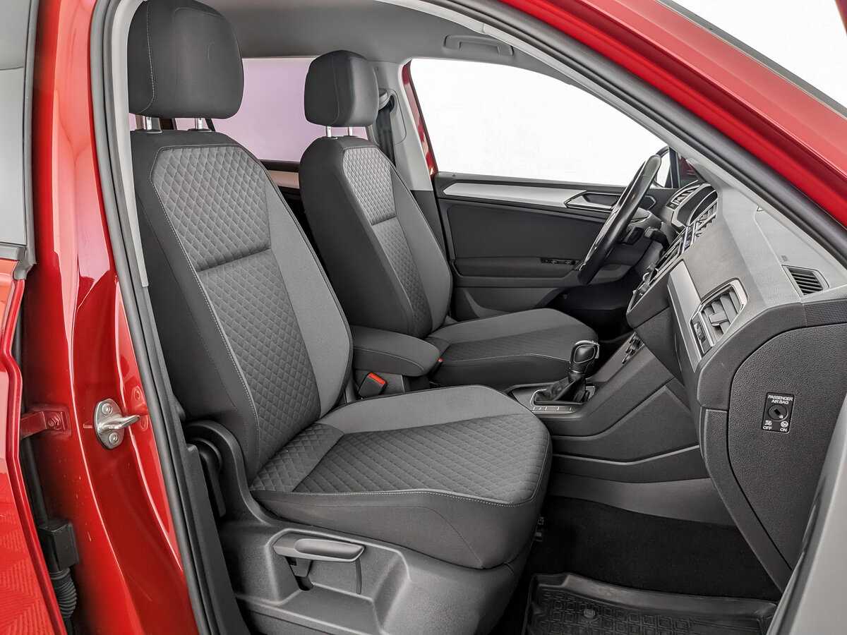 Volkswagen Tiguan б/у, 2017, Роботизированная. Фото: #17