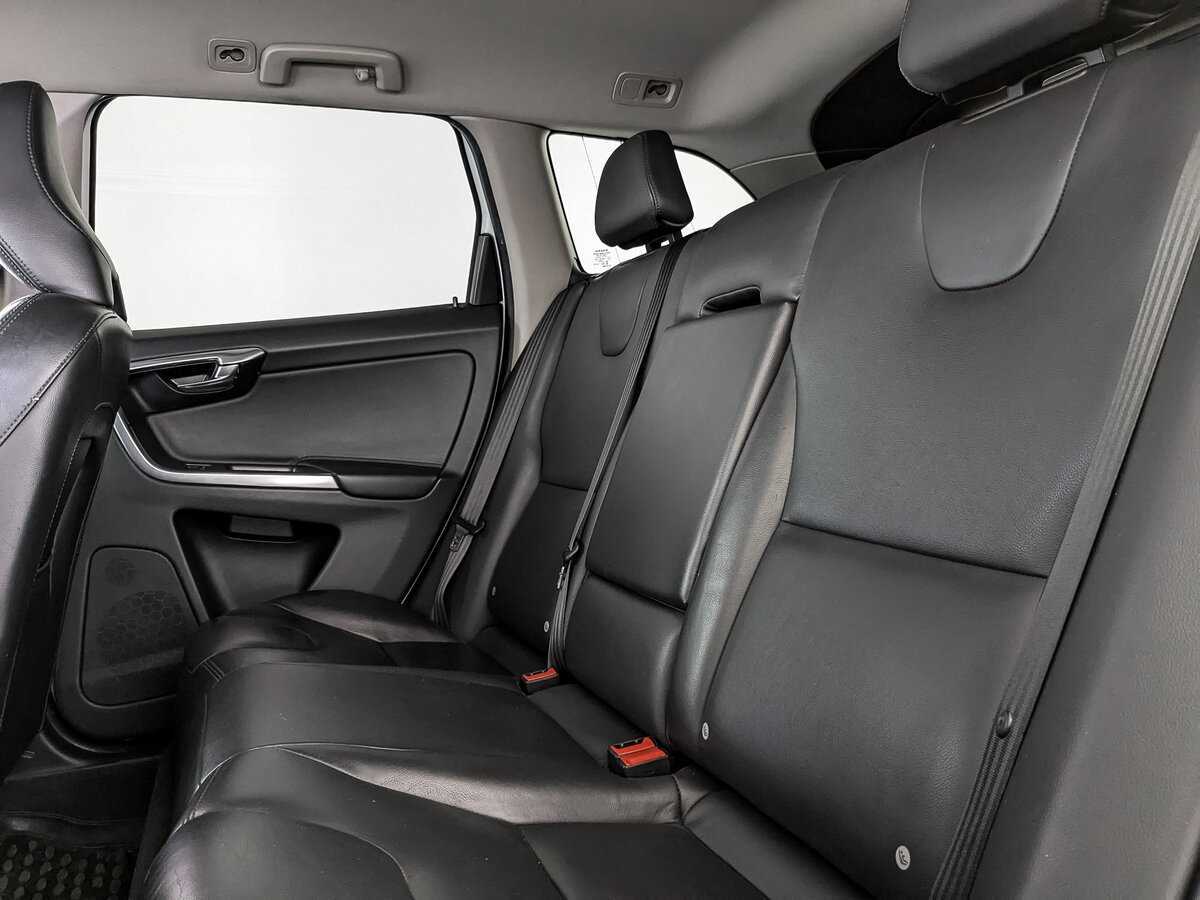 Volvo XC60 б/у, 2017, Автоматическая. Фото: #13