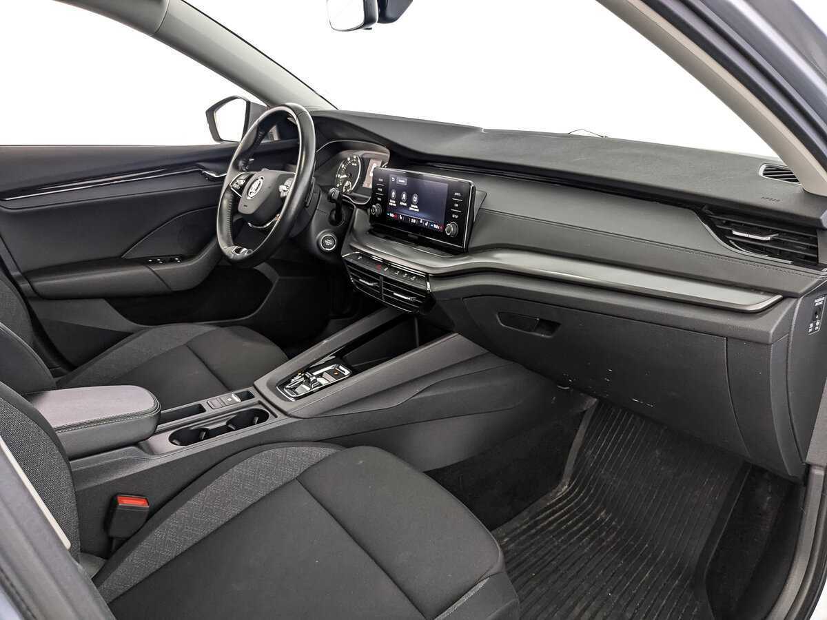 Skoda Octavia б/у, 2021, Автоматическая. Фото: #8
