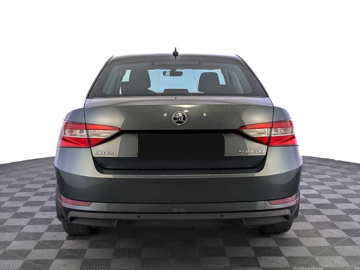 Skoda Superb б/у, 2019, Роботизированная. Фото: #5