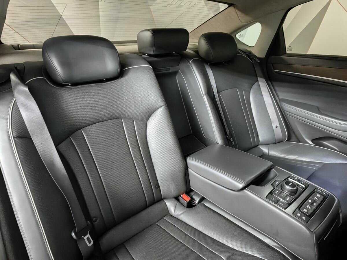 Hyundai Genesis б/у, 2014, Автоматическая. Фото: #12