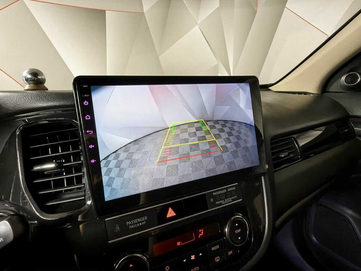 Mitsubishi Outlander б/у, 2019, Вариатор. Фото: #15