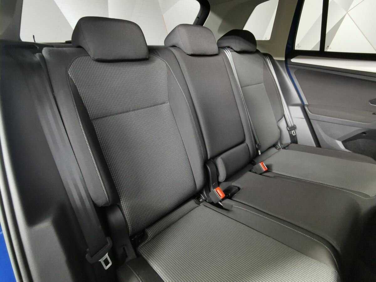 Volkswagen Tiguan б/у, 2021, Роботизированная. Фото: #12