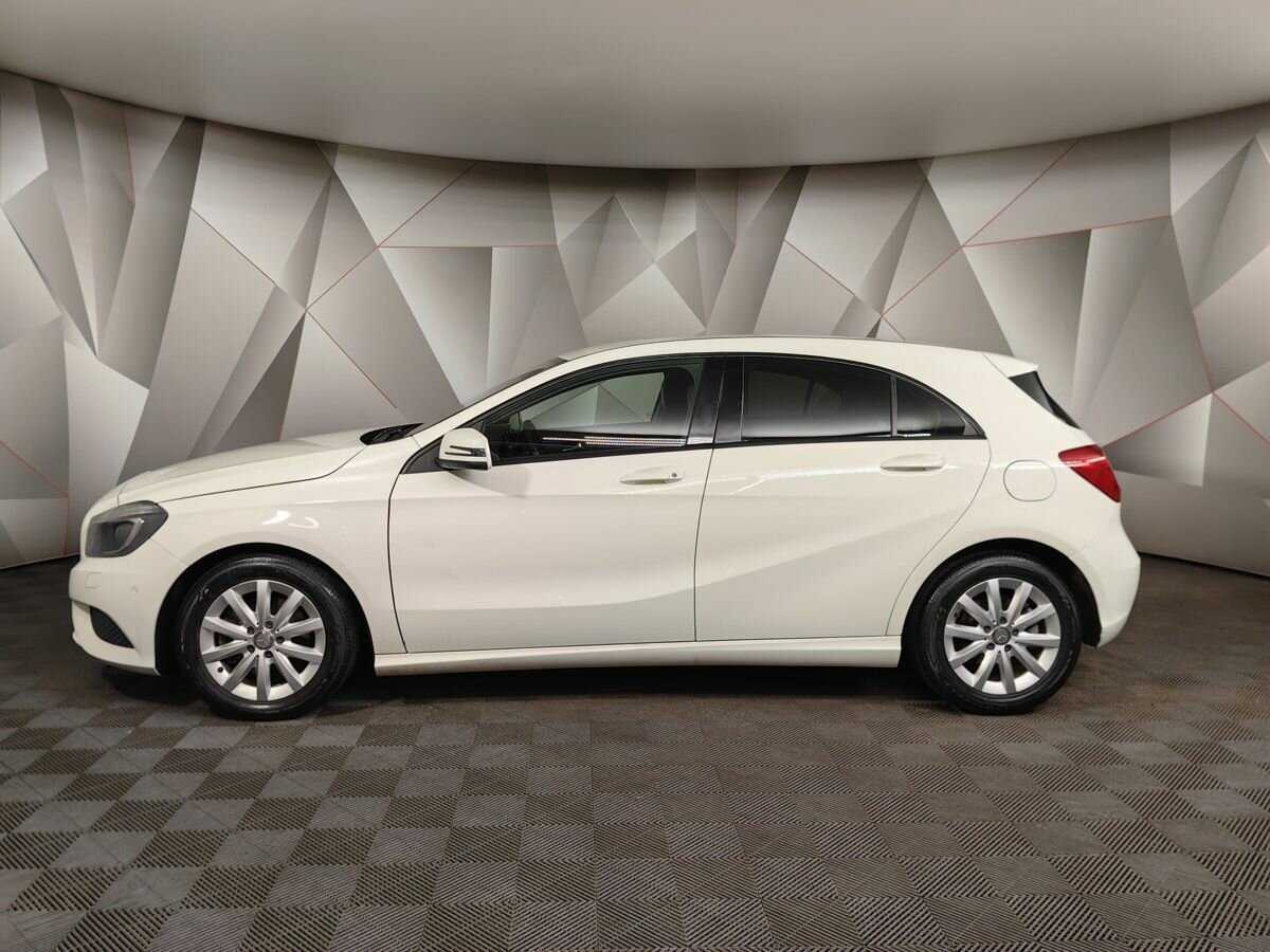 Mercedes-Benz A-Класс б/у, 2013, Роботизированная. Фото: #4