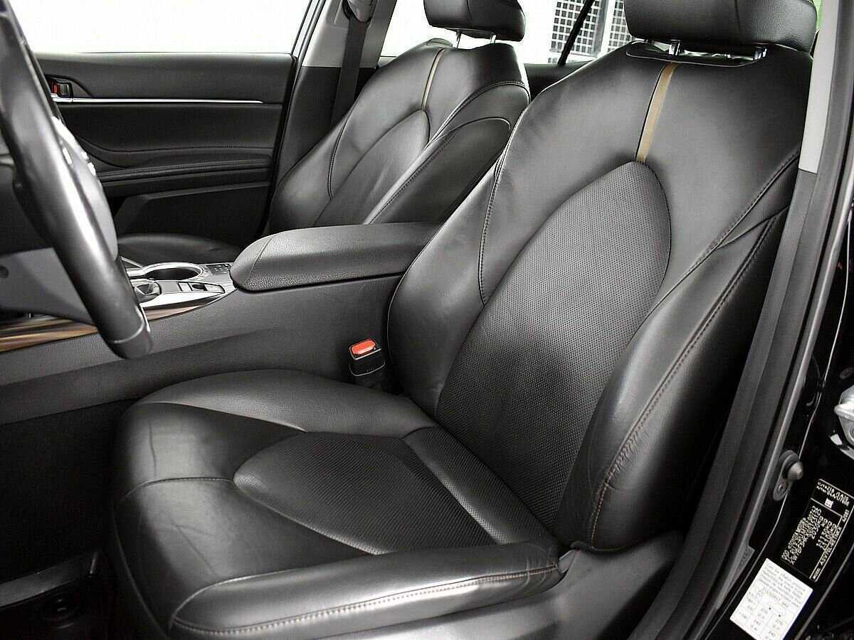 Toyota Camry б/у, 2019, Автоматическая. Фото: #7