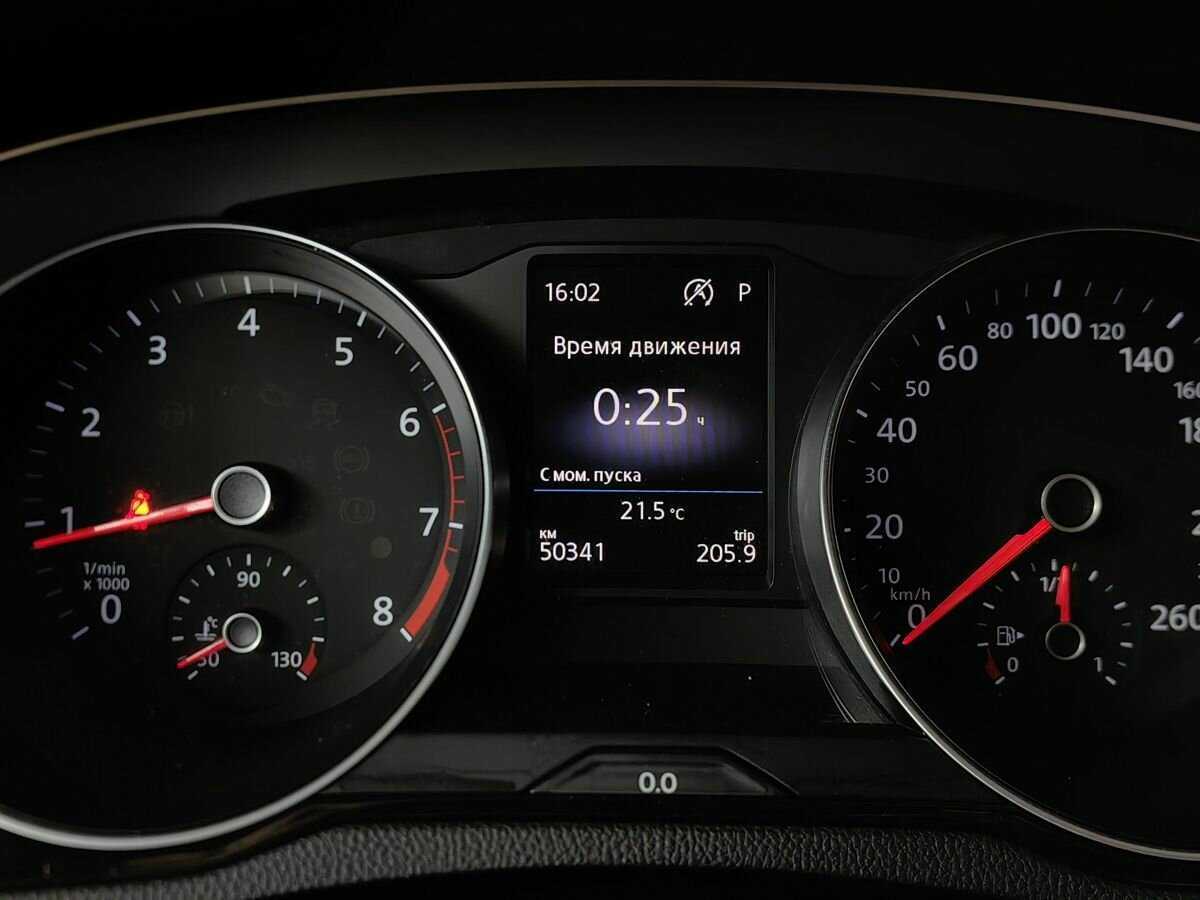 Volkswagen Passat б/у, 2017, Роботизированная. Фото: #17