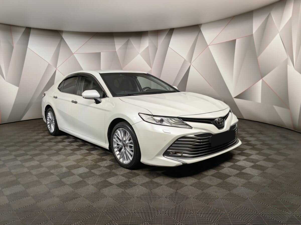 Toyota Camry б/у, 2020, Автоматическая. Фото: #2