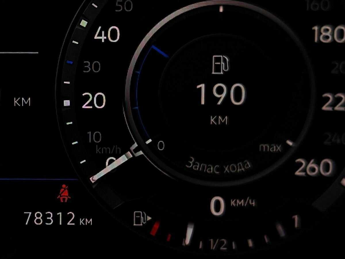 Volkswagen Tiguan б/у, 2018, Роботизированная. Фото: #13