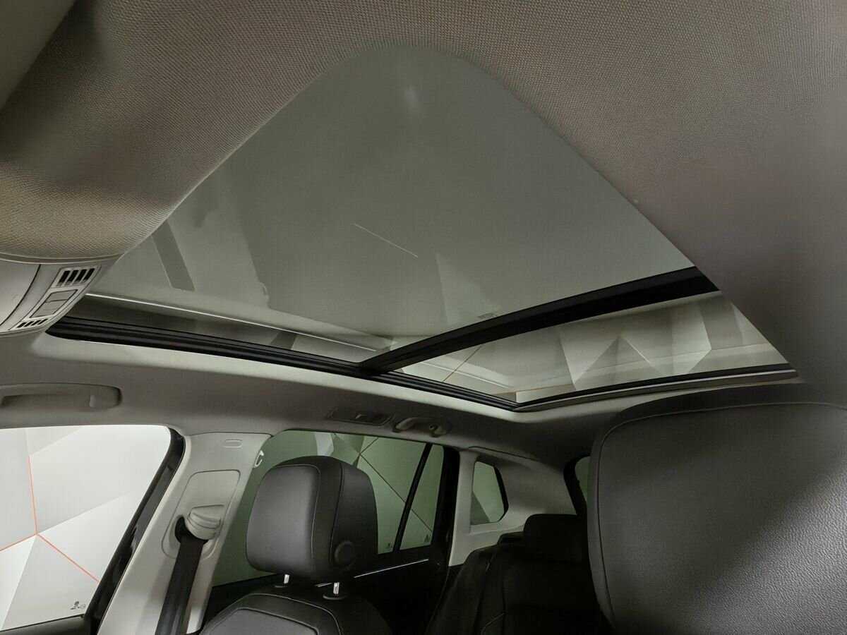 Volkswagen Tiguan б/у, 2017, Роботизированная. Фото: #17