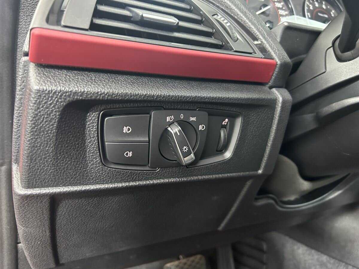 BMW 1 серии б/у, 2013, Автоматическая. Фото: #8