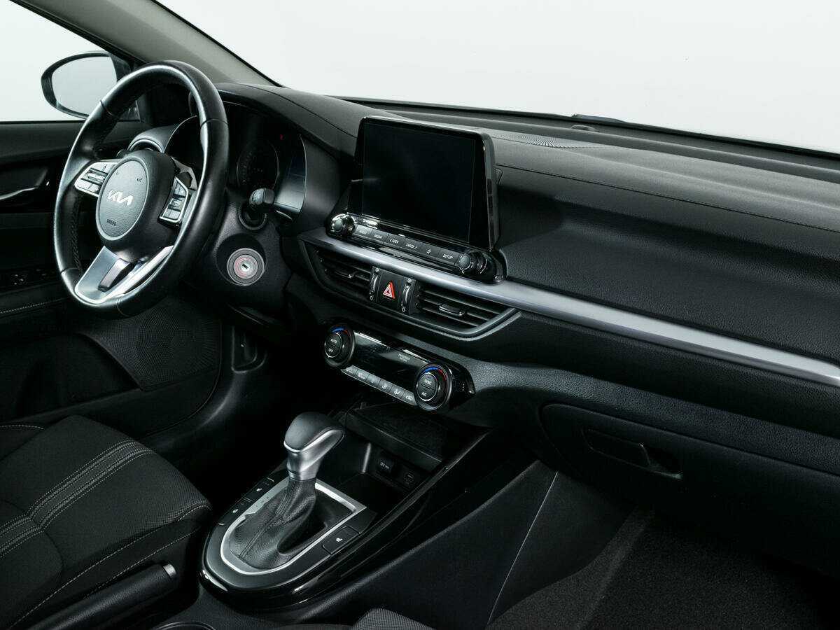 Kia Cerato б/у, 2022, Автоматическая. Фото: #8