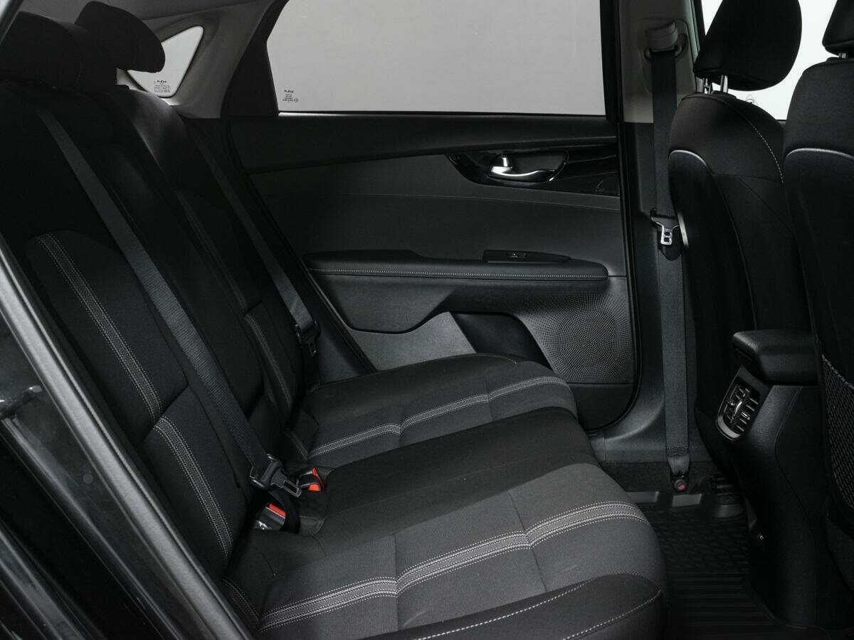 Kia Cerato б/у, 2022, Автоматическая. Фото: #11