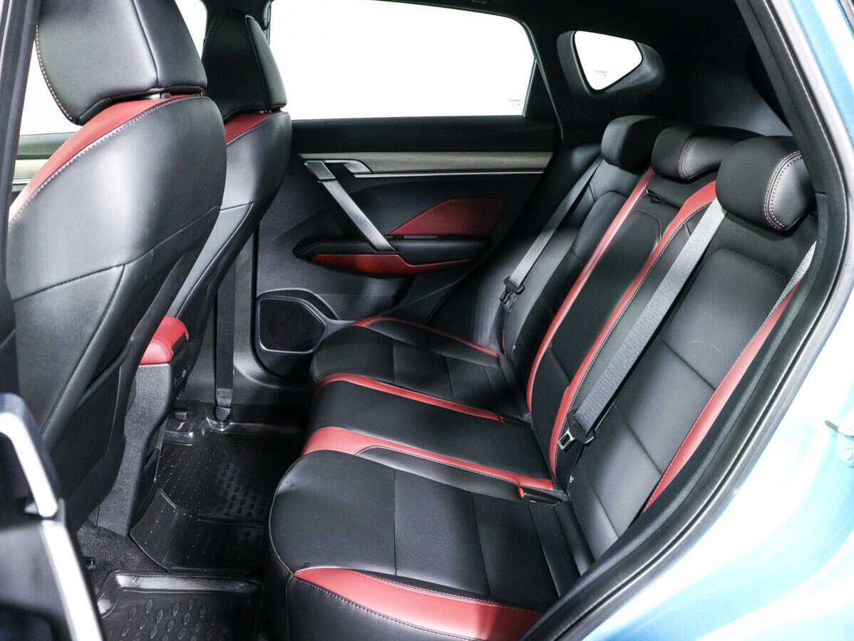 Geely Coolray б/у, 2023, Роботизированная. Фото: #7