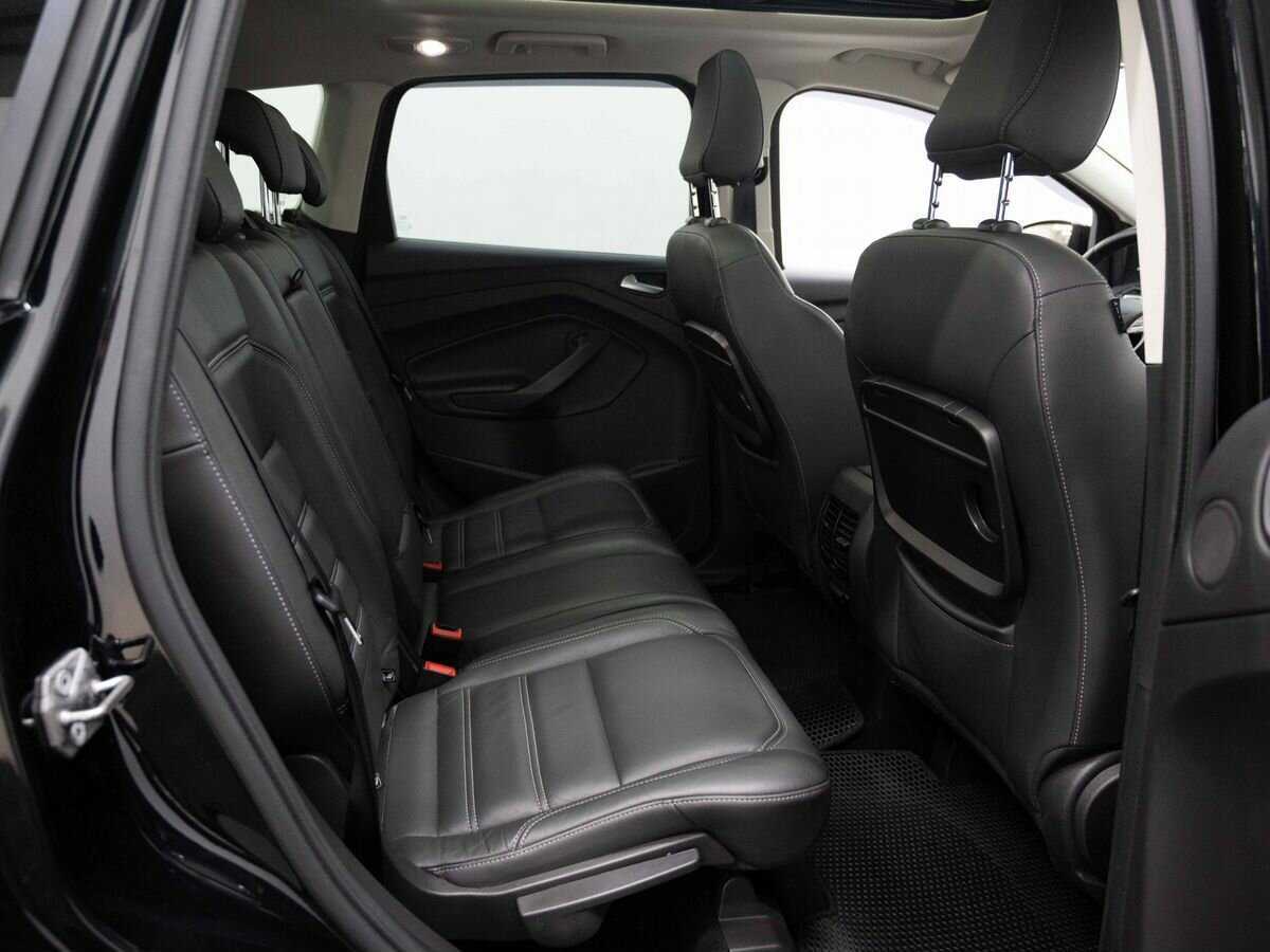 Ford Kuga б/у, 2017, Автоматическая. Фото: #9