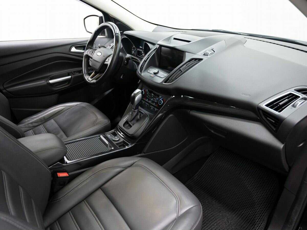 Ford Kuga б/у, 2017, Автоматическая. Фото: #10
