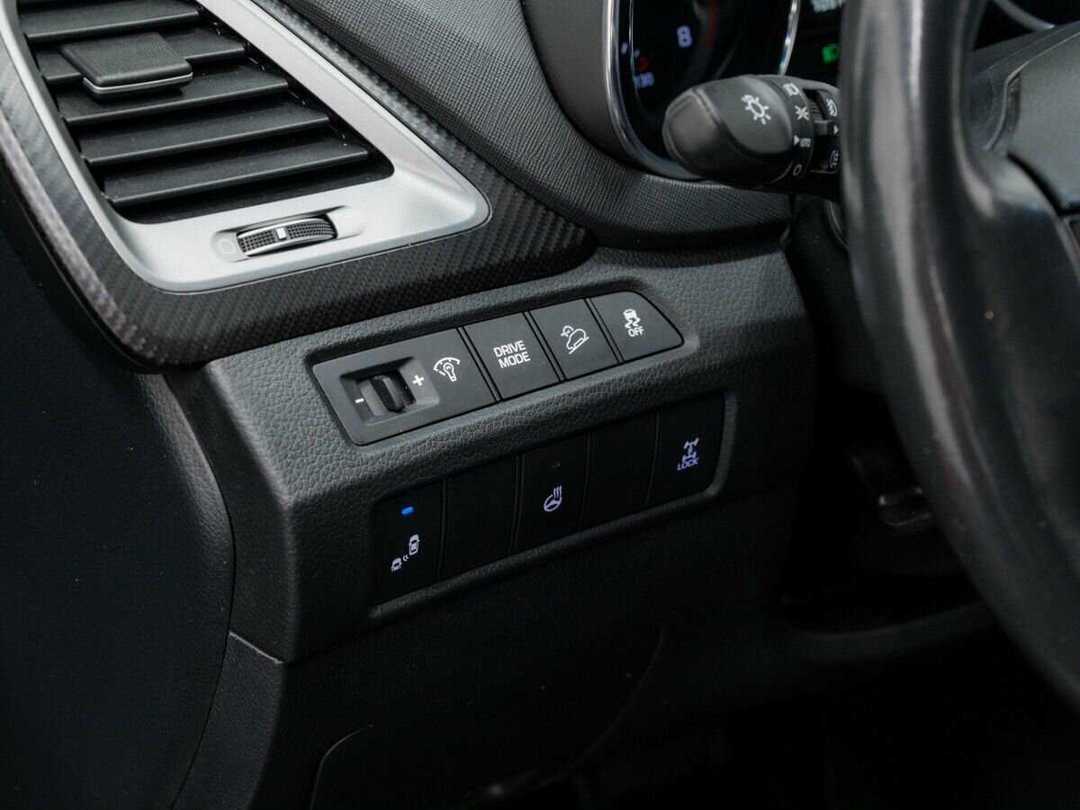 Hyundai Santa Fe б/у, 2017, Автоматическая. Фото: #17