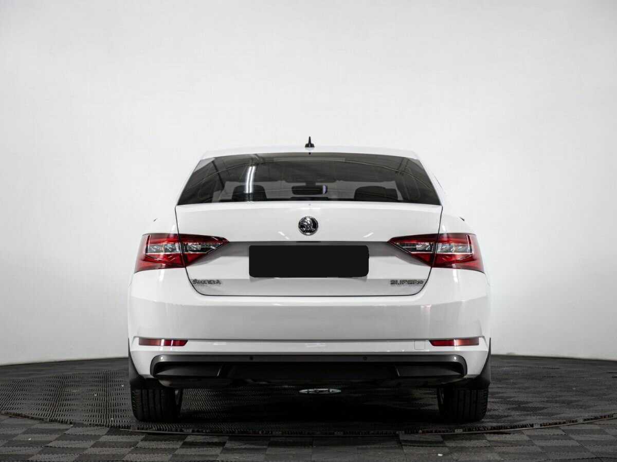 Skoda Superb б/у, 2018, Роботизированная. Фото: #4