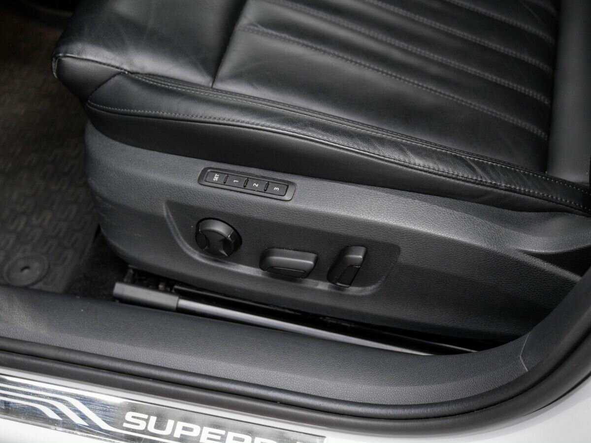 Skoda Superb б/у, 2018, Роботизированная. Фото: #16