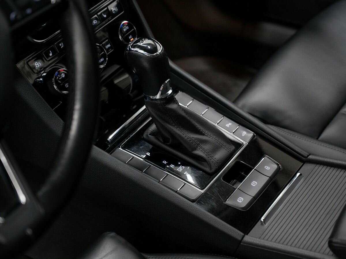 Skoda Superb б/у, 2018, Роботизированная. Фото: #19