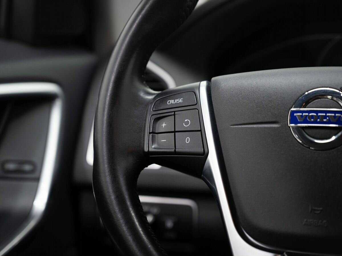 Volvo XC60 б/у, 2017, Автоматическая. Фото: #14