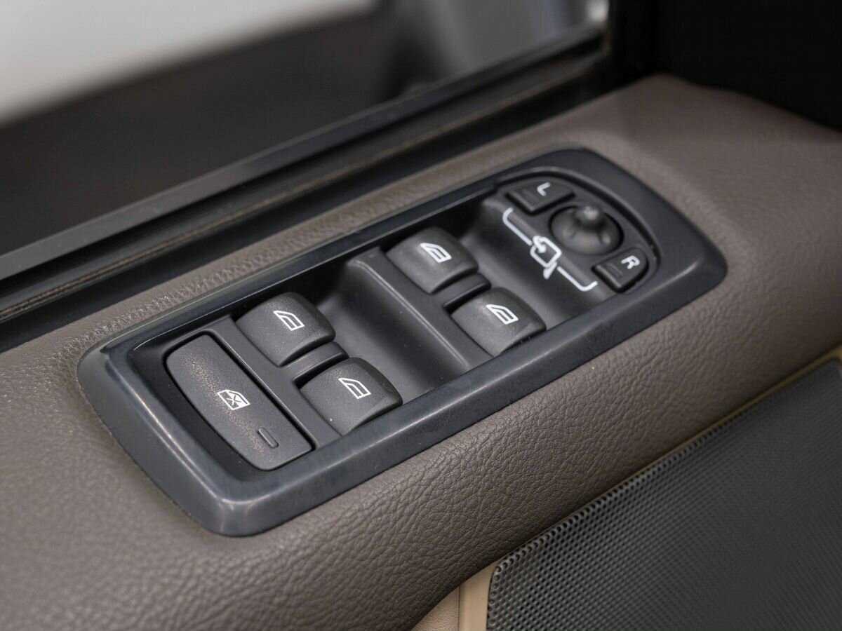 Land Rover Discovery б/у, 2014, Автоматическая. Фото: #20