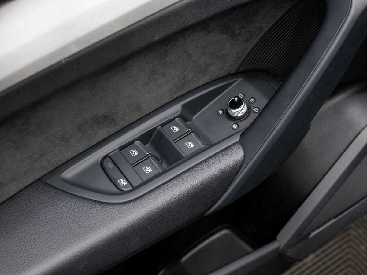 Audi Q5 б/у, 2019, Роботизированная. Фото: #16