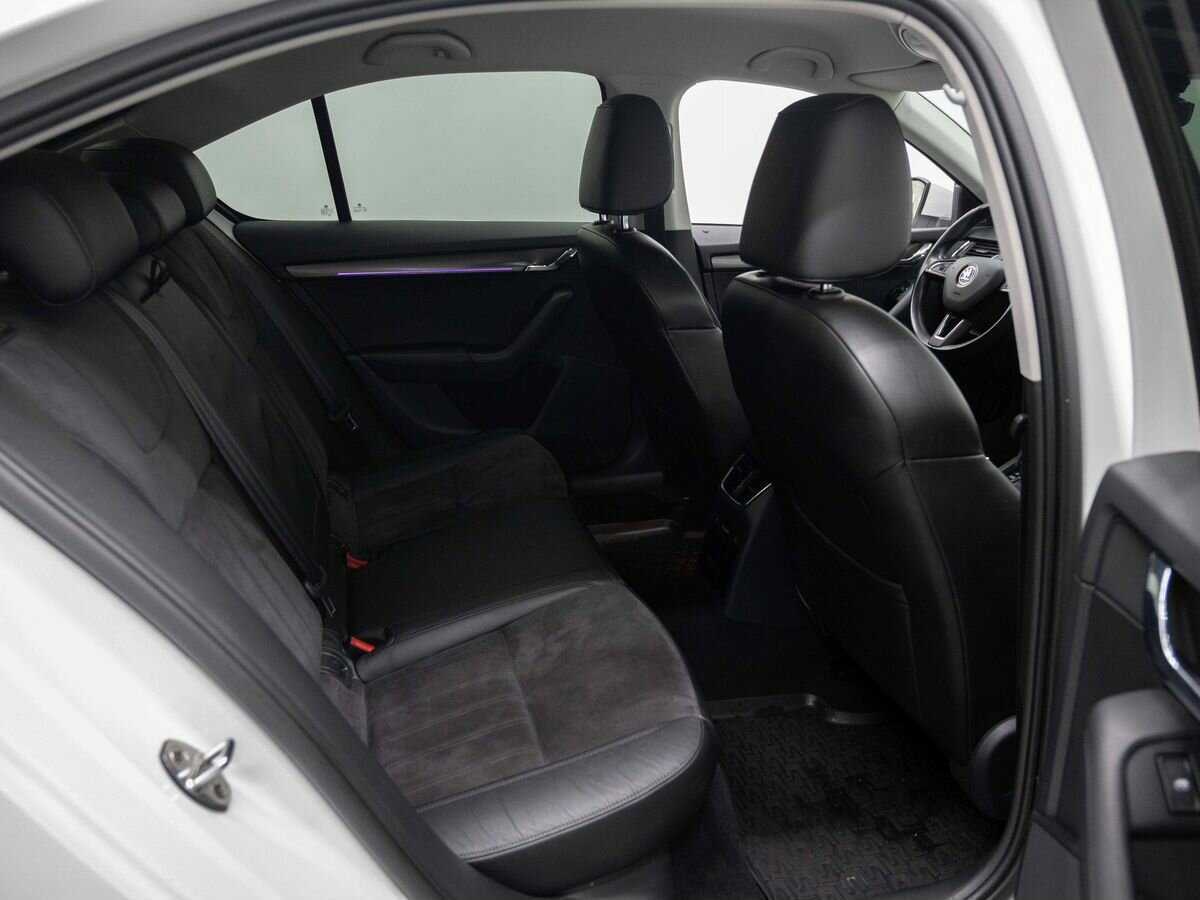 Skoda Octavia б/у, 2017, Роботизированная. Фото: #9