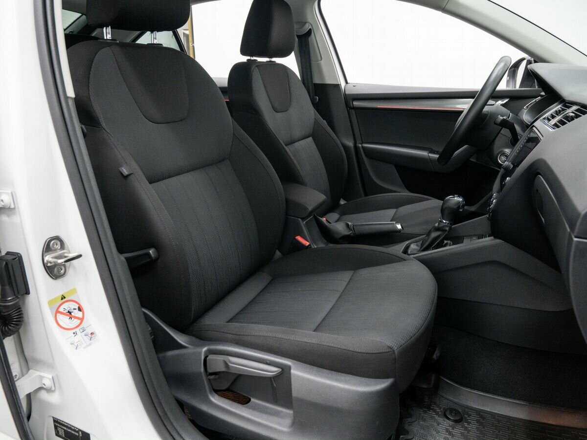 Skoda Octavia б/у, 2018, Роботизированная. Фото: #7