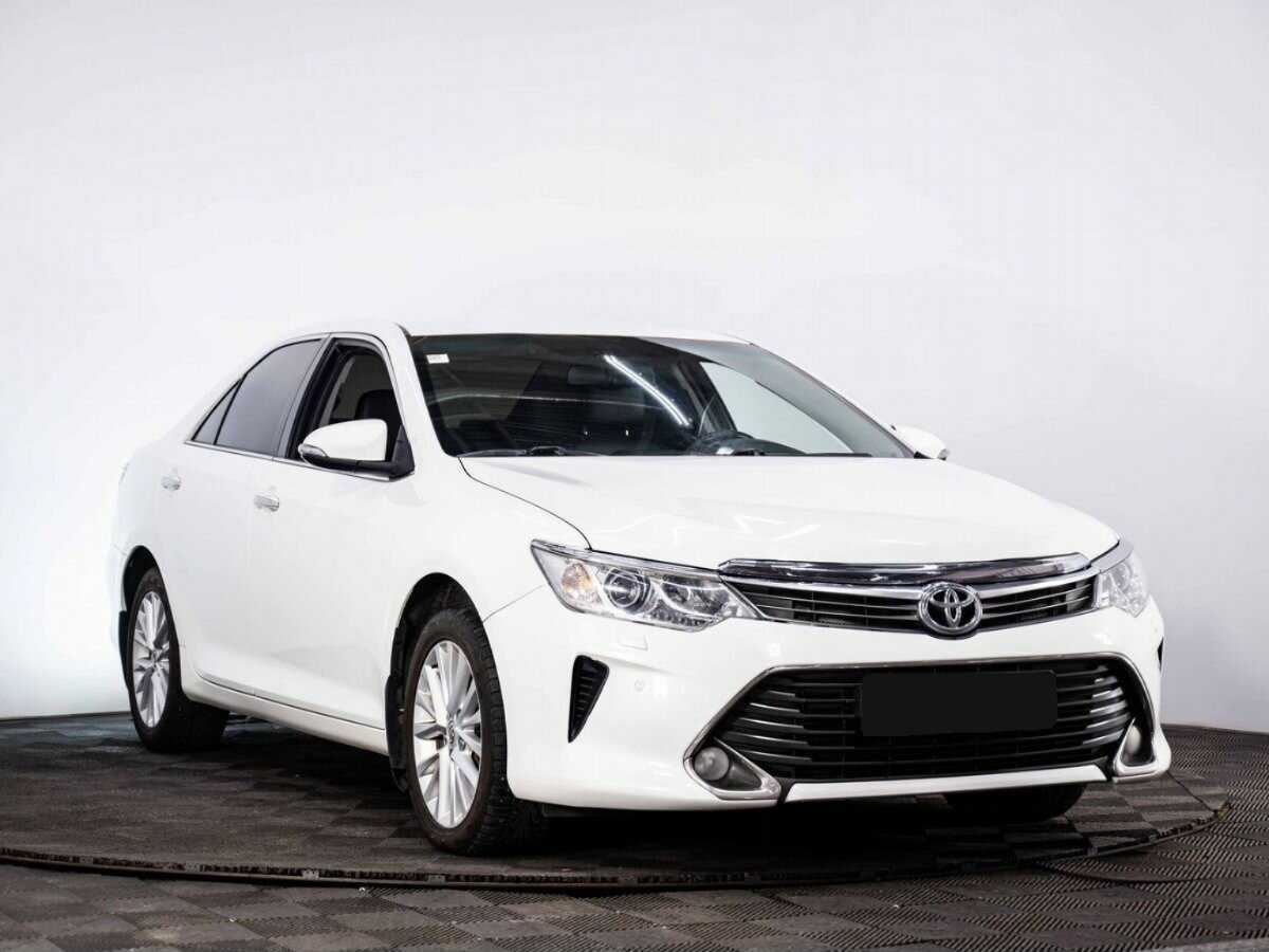 Toyota Camry б/у, 2014, Автоматическая. Фото: #2