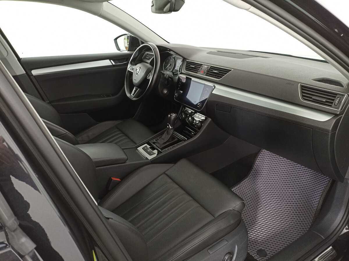 Skoda Superb б/у, 2018, Роботизированная. Фото: #8