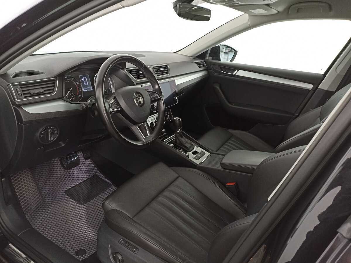 Skoda Superb б/у, 2018, Роботизированная. Фото: #13