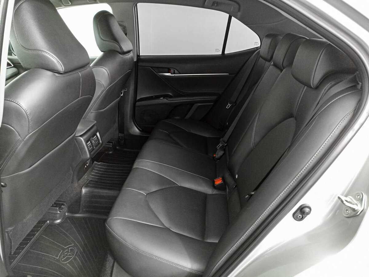 Toyota Camry б/у, 2019, Автоматическая. Фото: #7