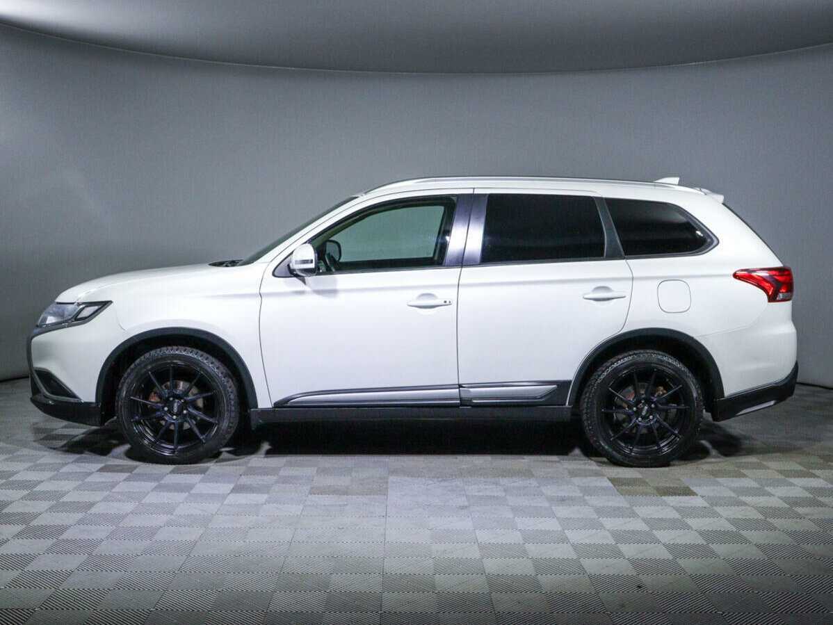 Mitsubishi Outlander б/у, 2019, Вариатор. Фото: #7