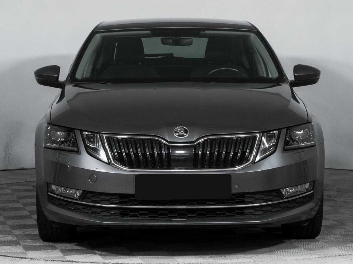 Skoda Octavia б/у, 2018, Механическая. Фото: #1