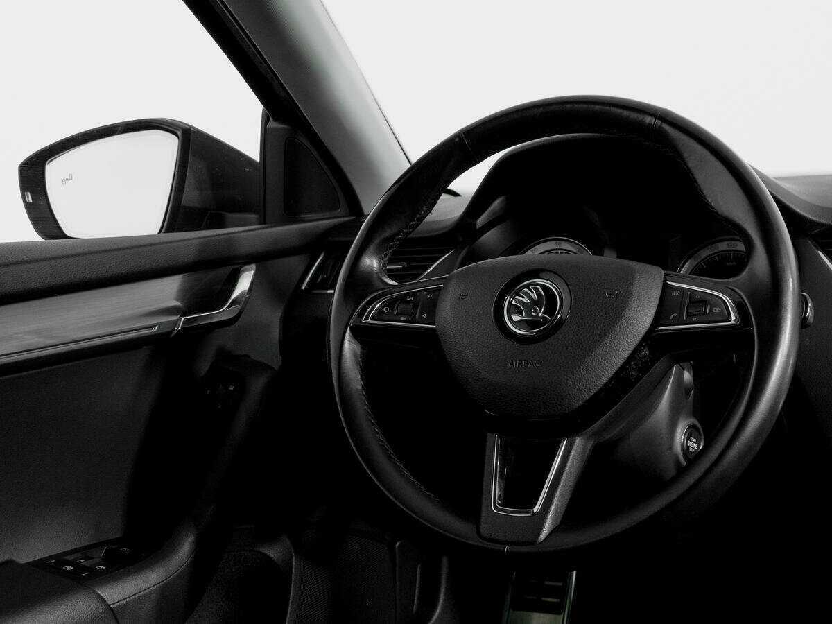 Skoda Octavia б/у, 2018, Механическая. Фото: #14