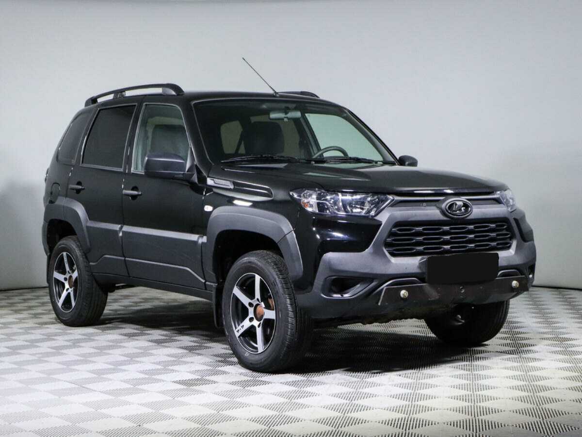 Lada (ВАЗ) Niva б/у, 2023, Механическая. Фото: #2