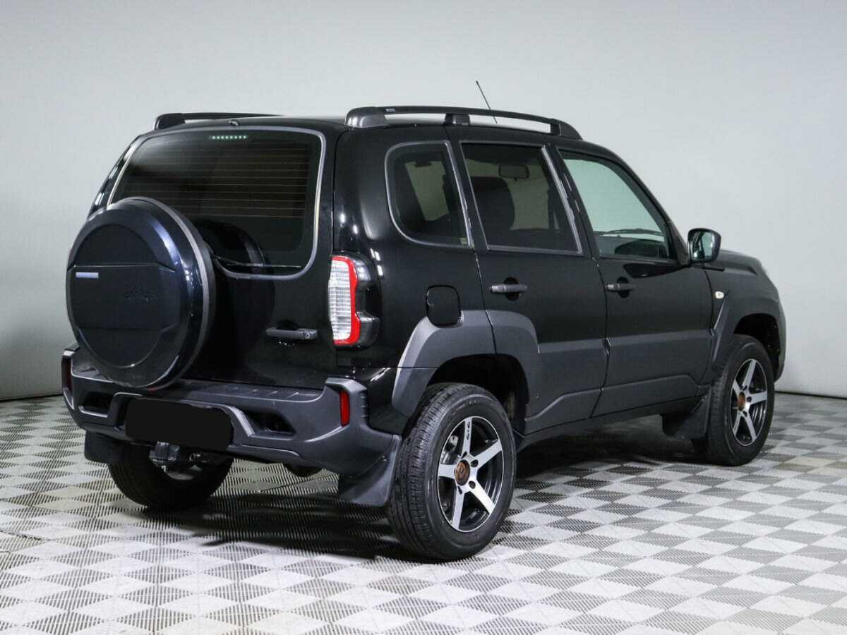 Lada (ВАЗ) Niva б/у, 2023, Механическая. Фото: #3