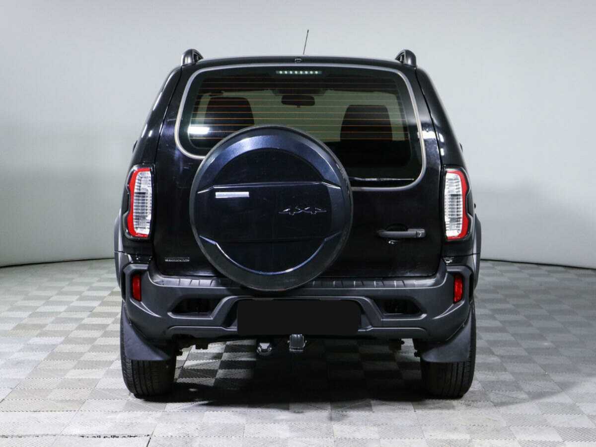 Lada (ВАЗ) Niva б/у, 2023, Механическая. Фото: #4