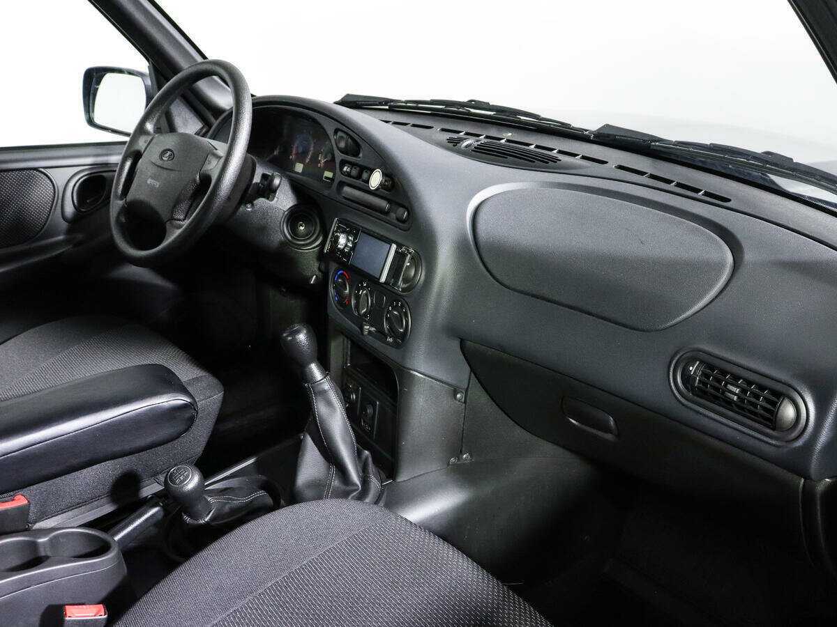 Lada (ВАЗ) Niva б/у, 2023, Механическая. Фото: #8