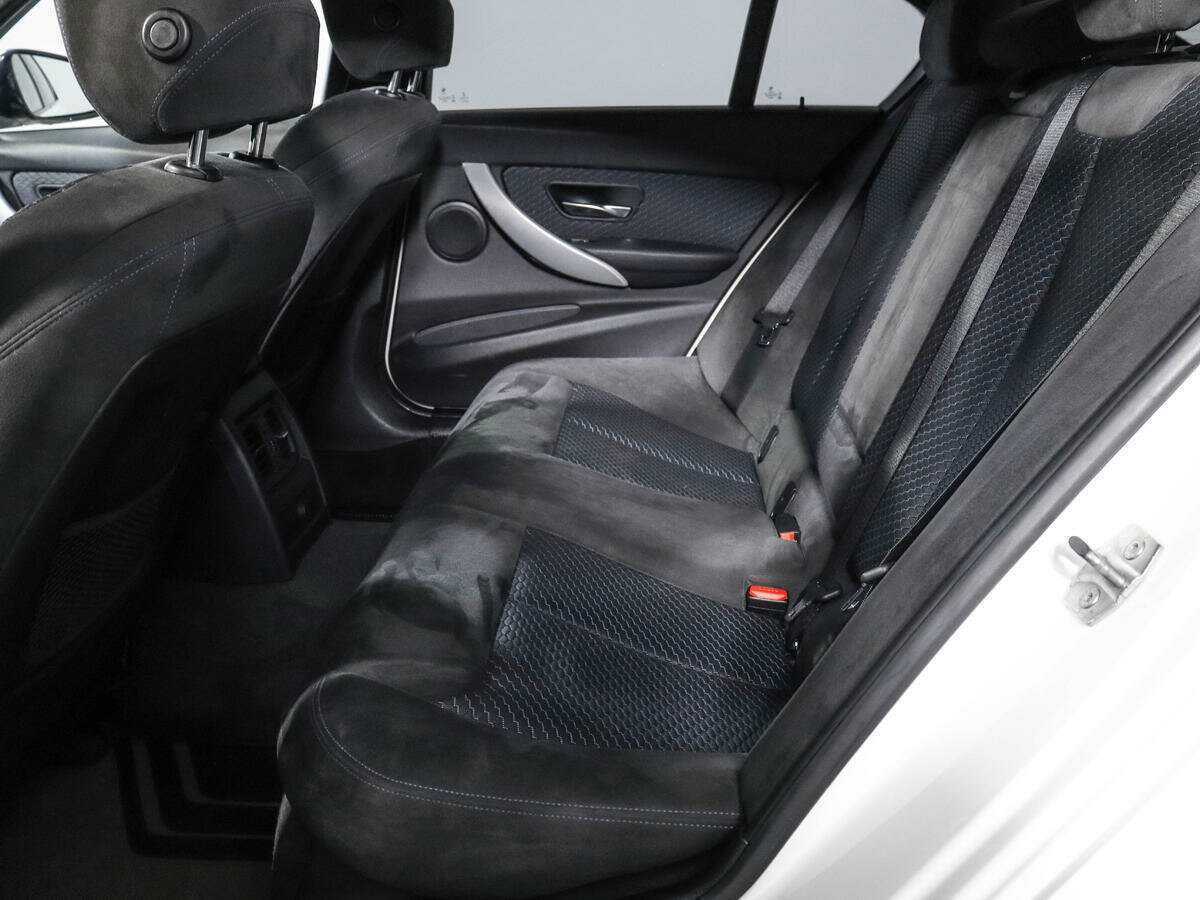 BMW 3 серии б/у, 2015, Автоматическая. Фото: #9