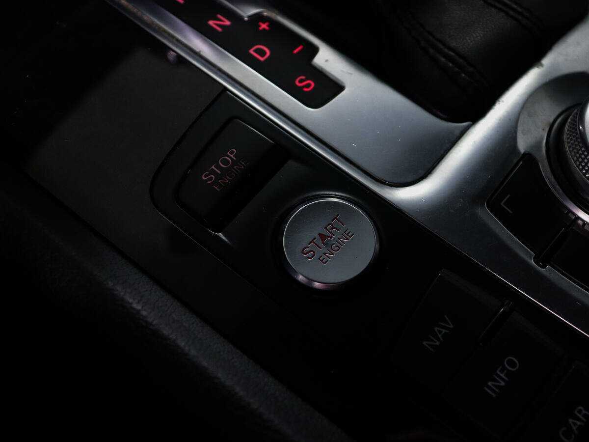 Audi Q7 б/у, 2012, Автоматическая. Фото: #17