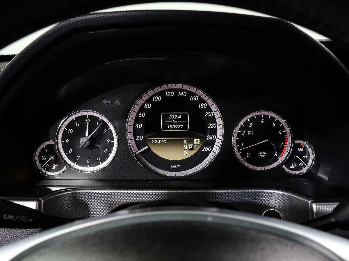 Mercedes-Benz E-Класс б/у, 2012, Автоматическая. Фото: #10