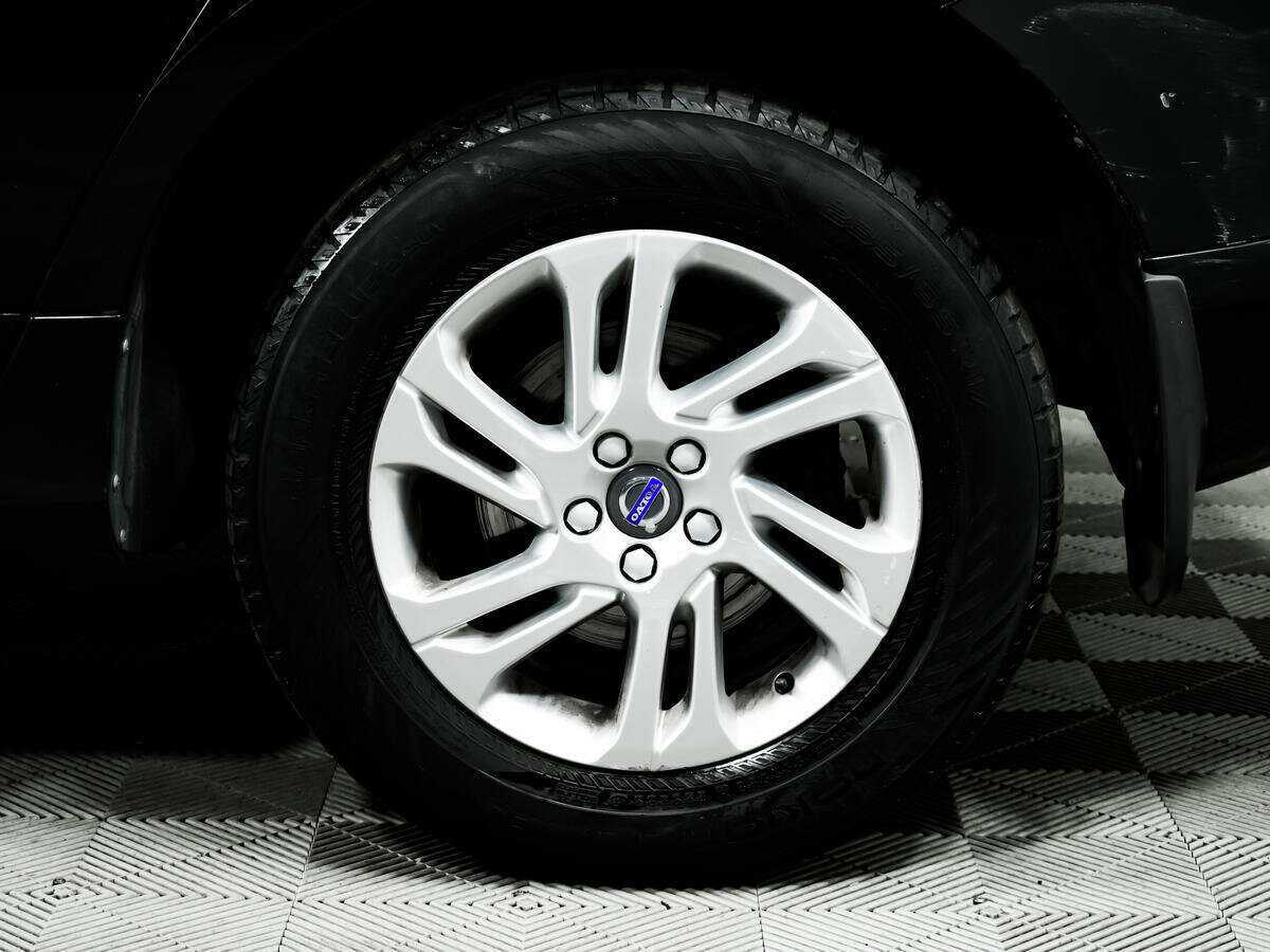 Volvo XC60 б/у, 2016, Автоматическая. Фото: #11