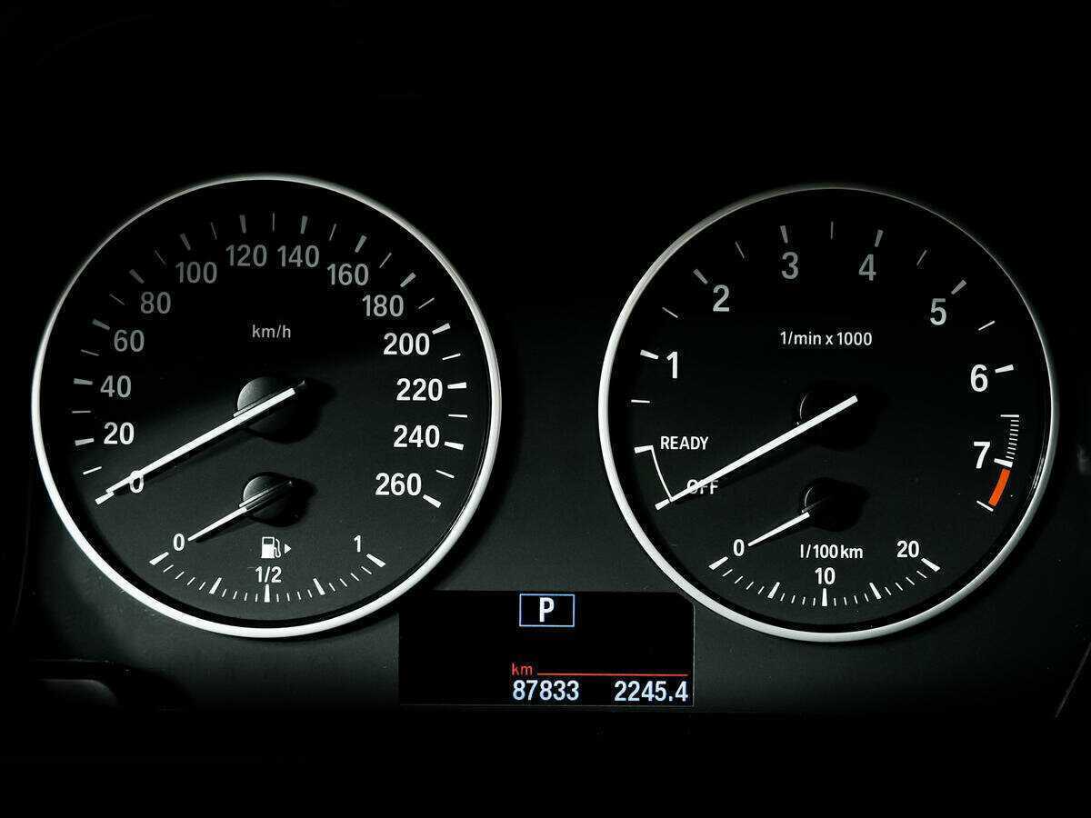 BMW 1 серии б/у, 2016, Автоматическая. Фото: #9