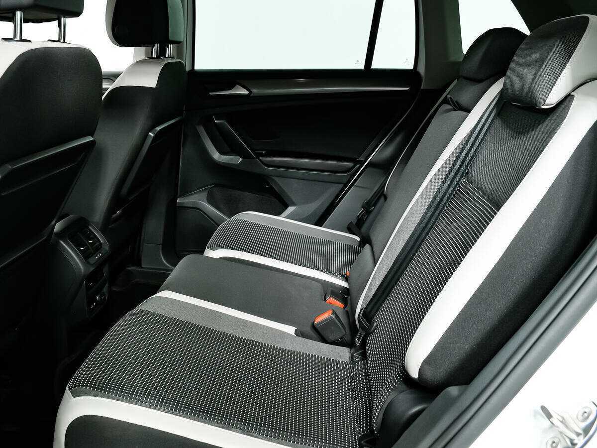 Volkswagen Tiguan б/у, 2019, Роботизированная. Фото: #11